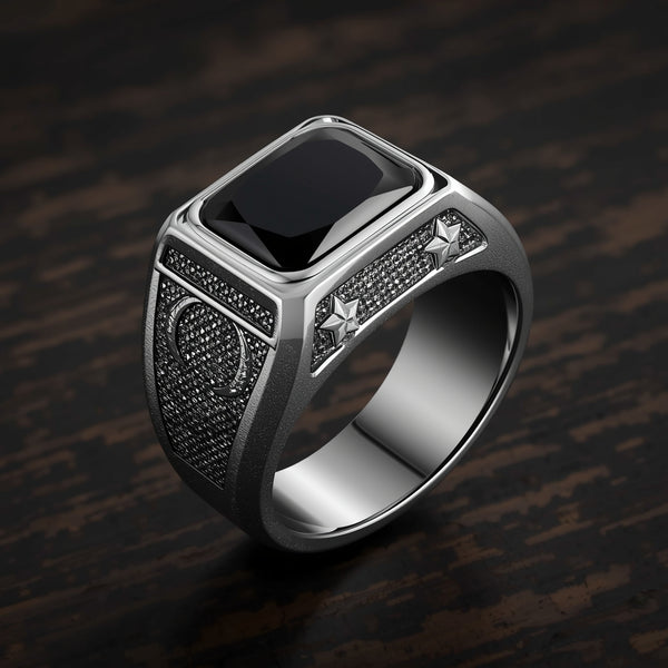 Titan Crest Ring – Black Stone with Star Detailing